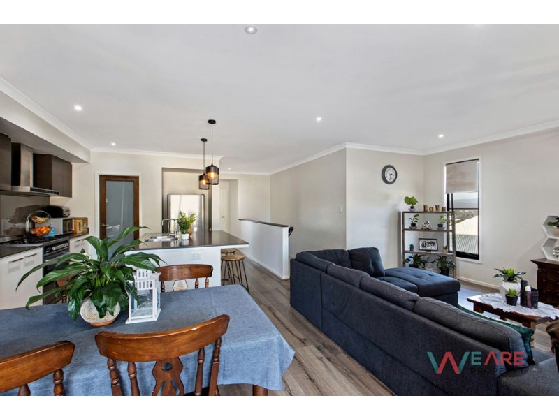 35 Everglade St, Yarrabilba QLD 4207