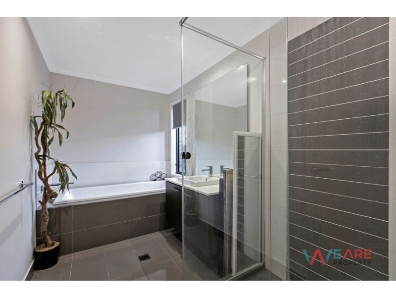 35 Everglade St, Yarrabilba QLD 4207