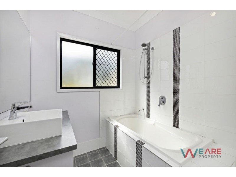 314 Mundoolun Rd, Jimboomba QLD 4280