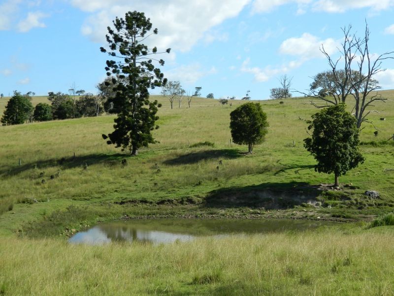 99 Byers Rd, Crows Nest QLD 4355