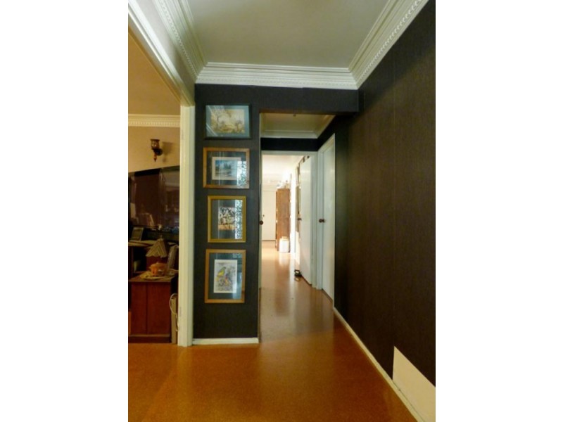 8 Pinnell Road, Crows Nest QLD 4355