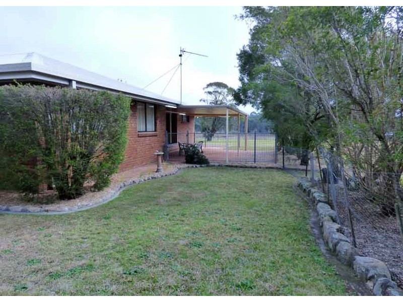 15 Park Road, Crows Nest QLD 4355