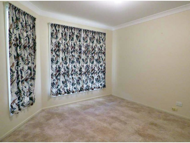 15 Park Road, Crows Nest QLD 4355