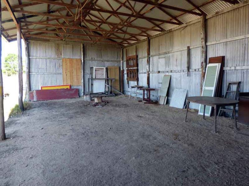 Lot 303 New England Hwy, Crows Nest QLD 4355