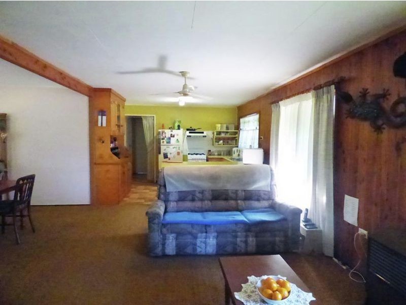 3 Dale Street, Crows Nest QLD 4355