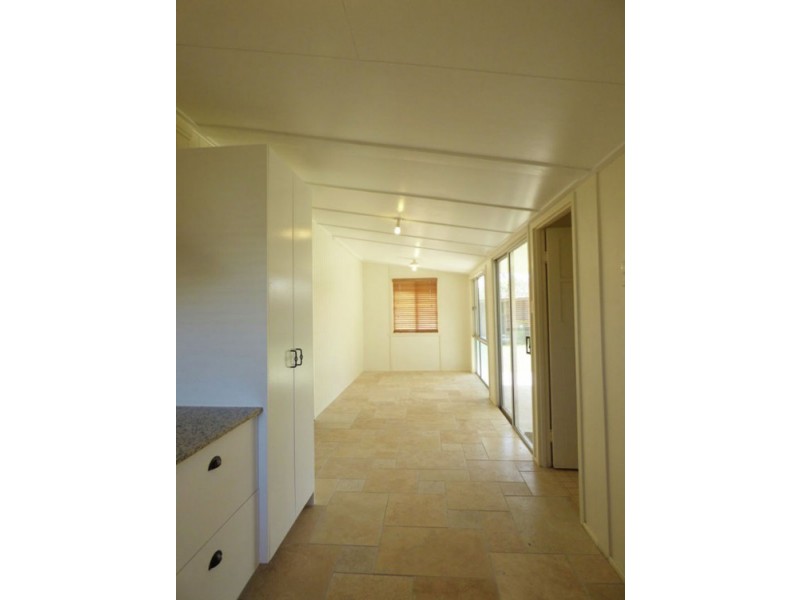 1 Grevillea Court, Woodgate QLD 4660