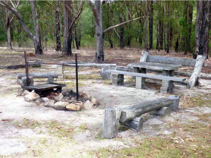 556 Back Creek Rd, Crows Nest QLD 4355