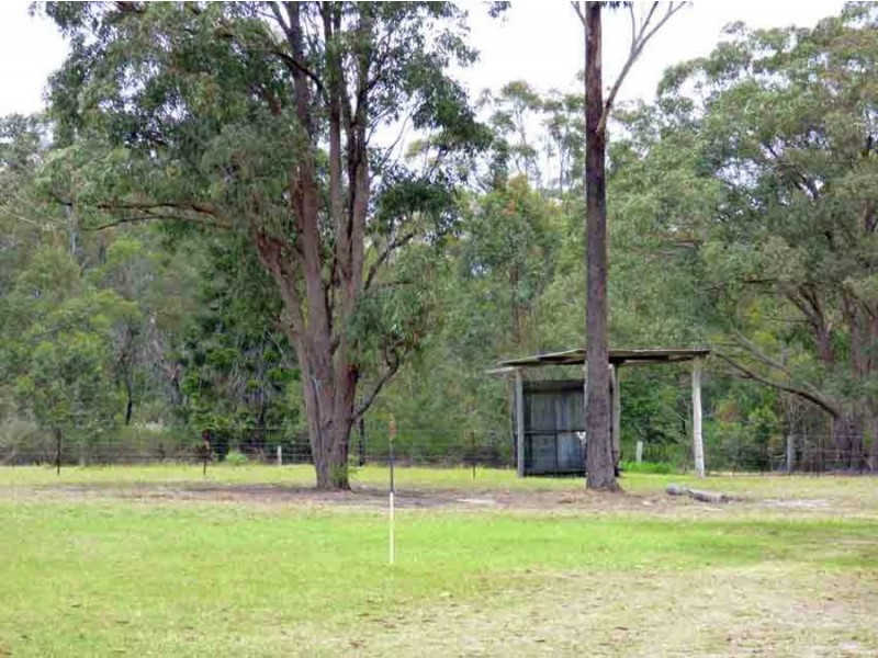 556 Back Creek Rd, Crows Nest QLD 4355