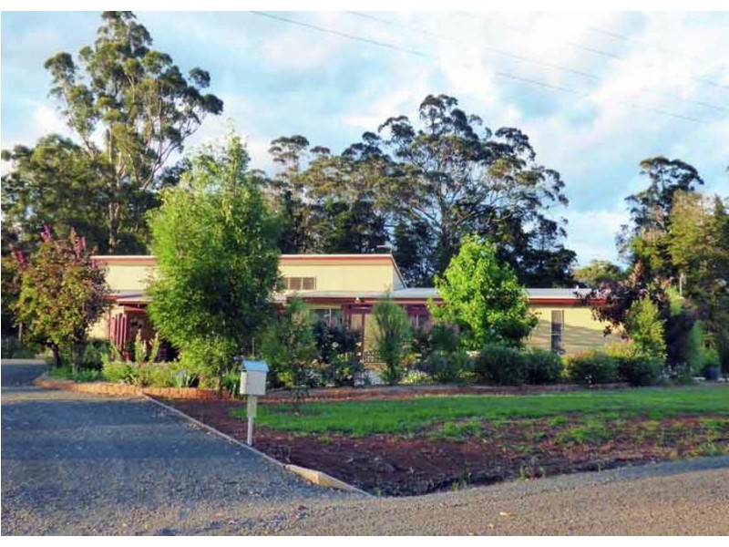 18 William St. Pechey., Crows Nest QLD 4355