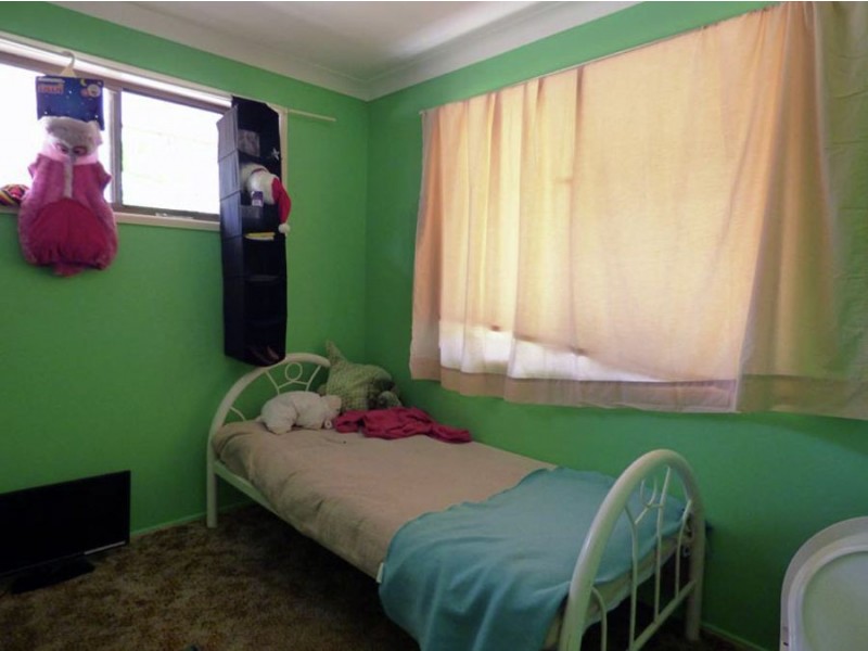 44 Railway Terrace, Crows Nest QLD 4355