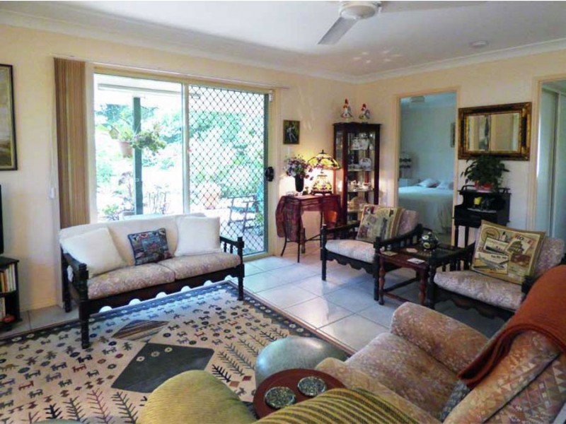 1 Lee Crt, Crows Nest QLD 4355