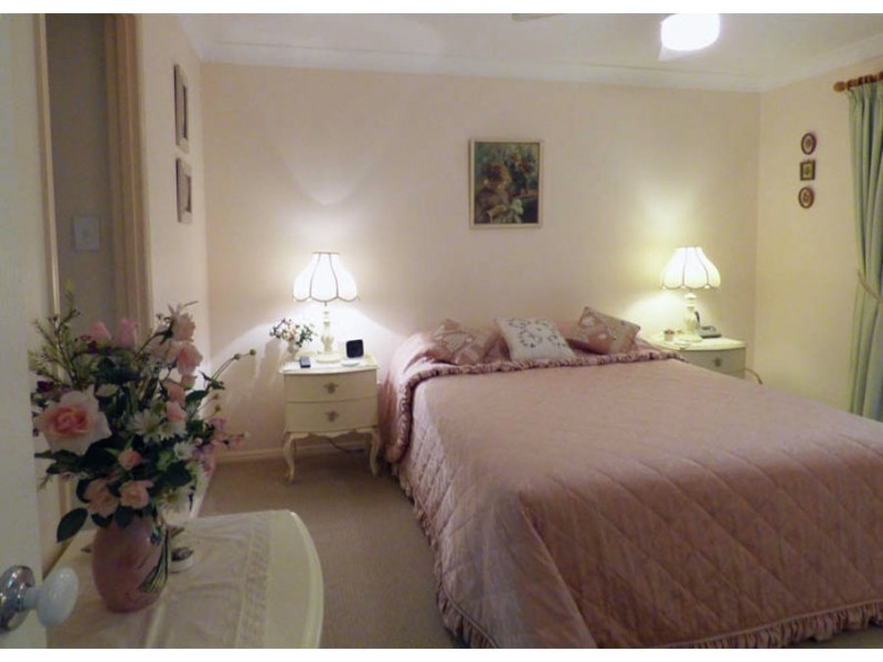 1 Lee Crt, Crows Nest QLD 4355