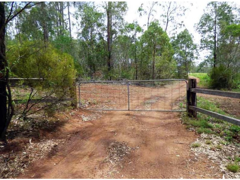 281 Dyer Road Googa Creek, Blackbutt QLD 4306