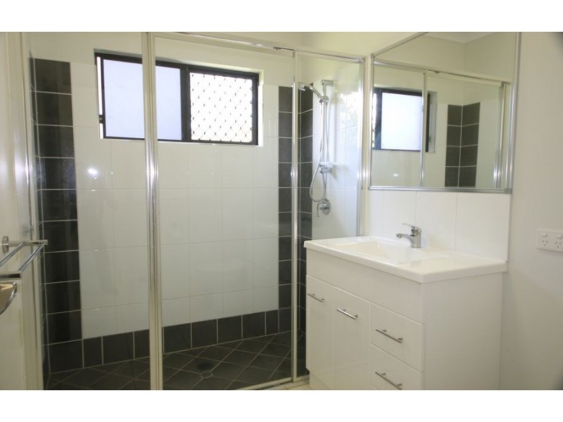 31 Howitson Dr, Balgal Beach QLD 4816