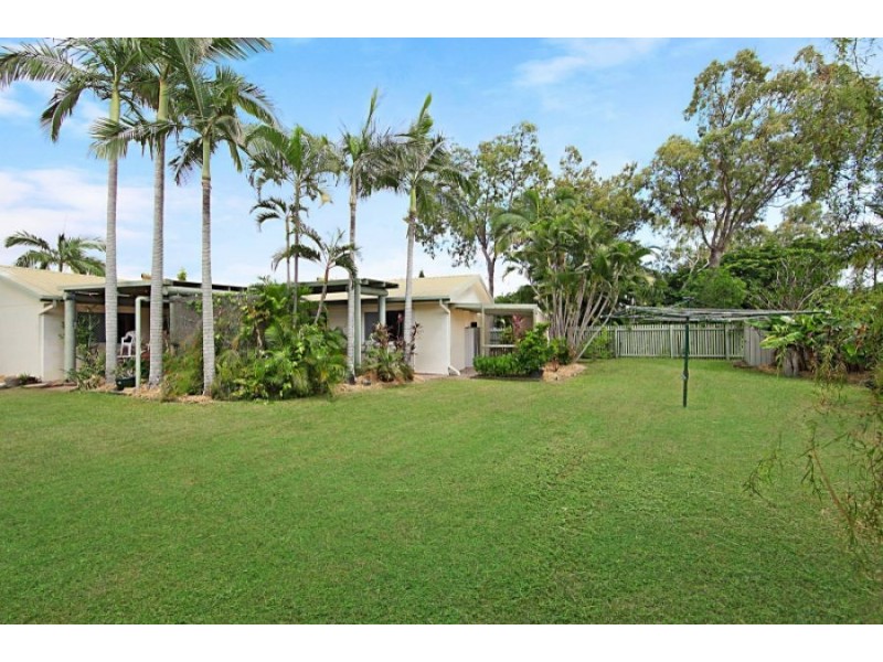 3 Fitzpatrick Court, Balgal Beach QLD 4816