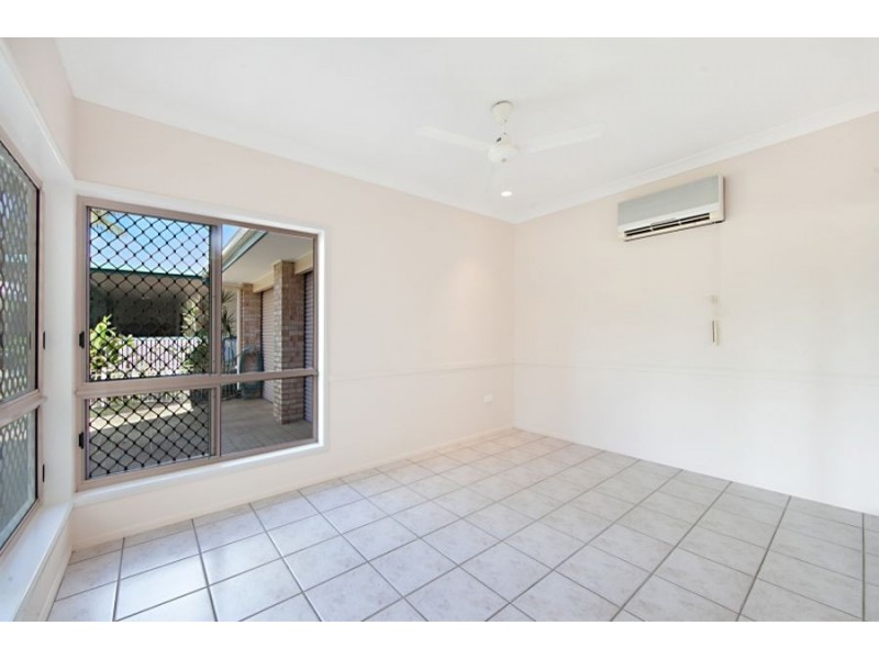 39 Borton St, Balgal Beach QLD 4816