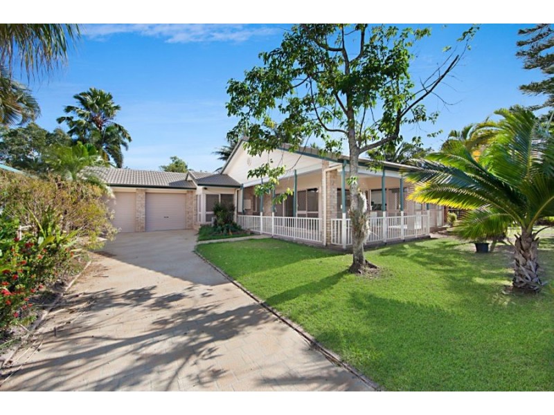 39 Borton St, Balgal Beach QLD 4816