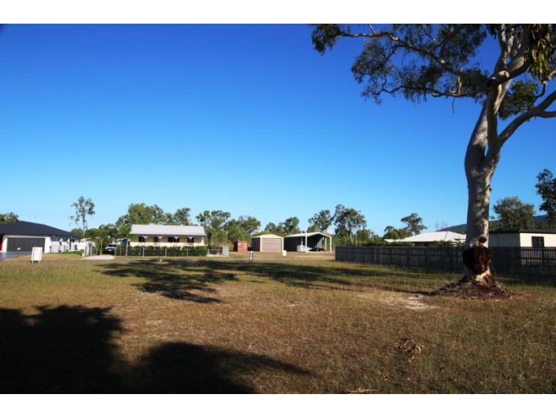16 Medinah Crt, Balgal Beach QLD 4816