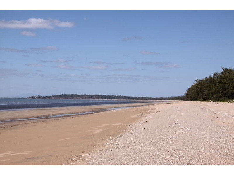 16 Medinah Crt, Balgal Beach QLD 4816