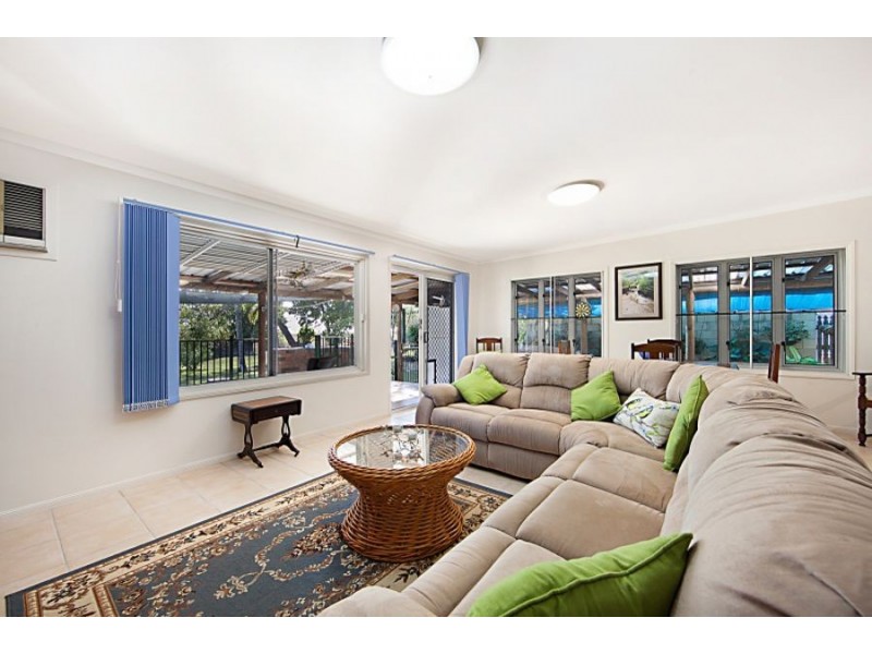 26 The Esplanade, Toolakea QLD 4818
