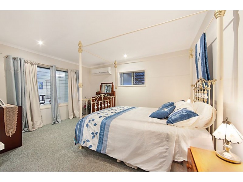 26 The Esplanade, Toolakea QLD 4818