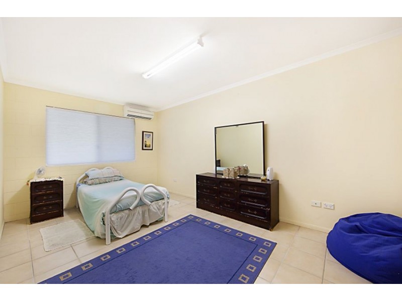 26 The Esplanade, Toolakea QLD 4818