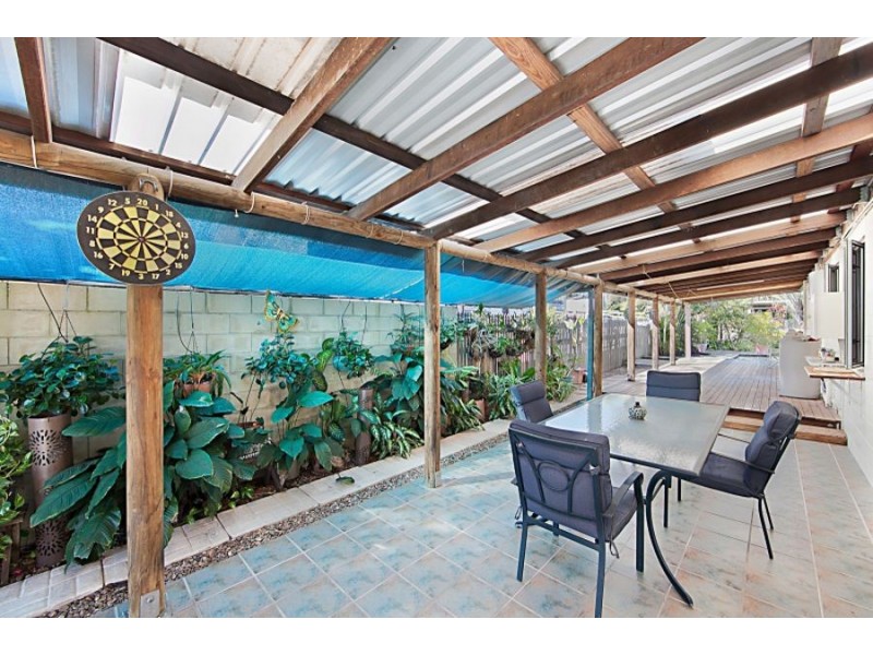 26 The Esplanade, Toolakea QLD 4818