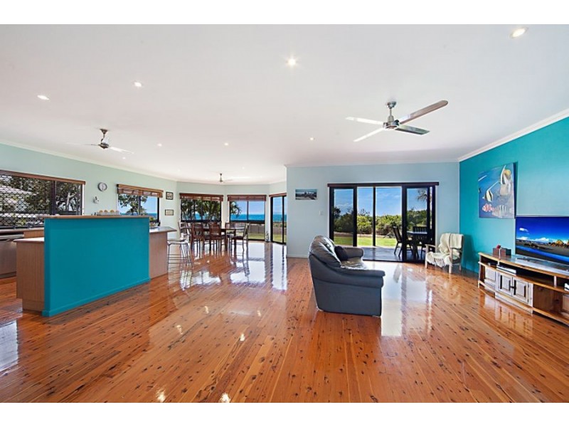 40 Howitson Drive, Balgal Beach QLD 4816
