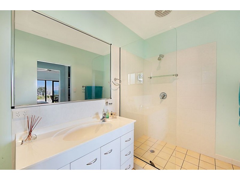 40 Howitson Drive, Balgal Beach QLD 4816