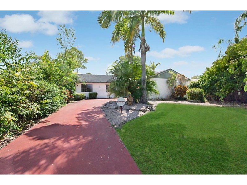 36 Howitson Dr, Balgal Beach QLD 4816
