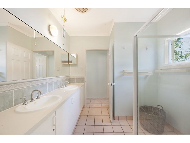 7 Fanning Court, Balgal Beach QLD 4816