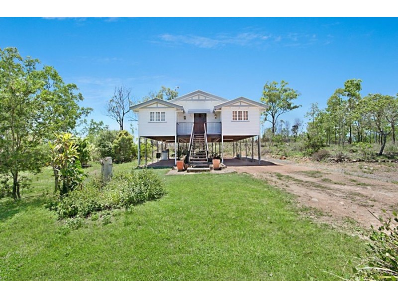 39 Endeavor Rd, Bluewater Park QLD 4818