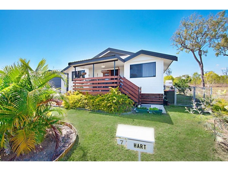 7 Medinah Crt, Balgal Beach QLD 4816