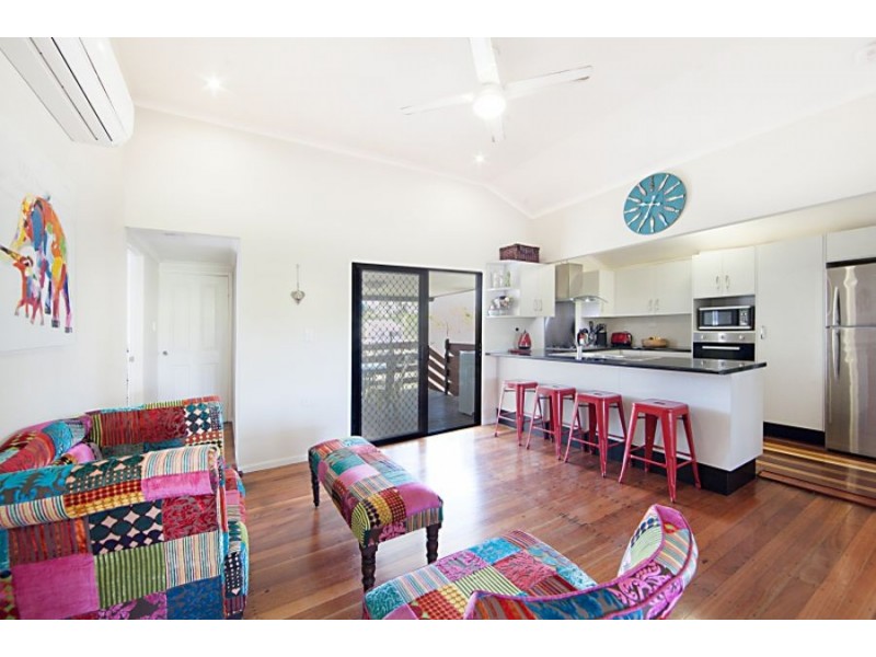7 Medinah Crt, Balgal Beach QLD 4816