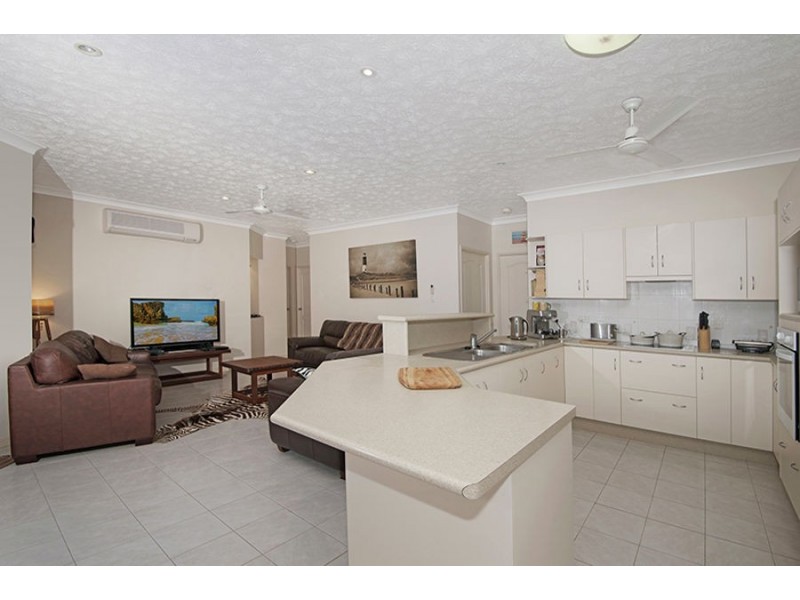 6 Medinah Court, Balgal Beach QLD 4816