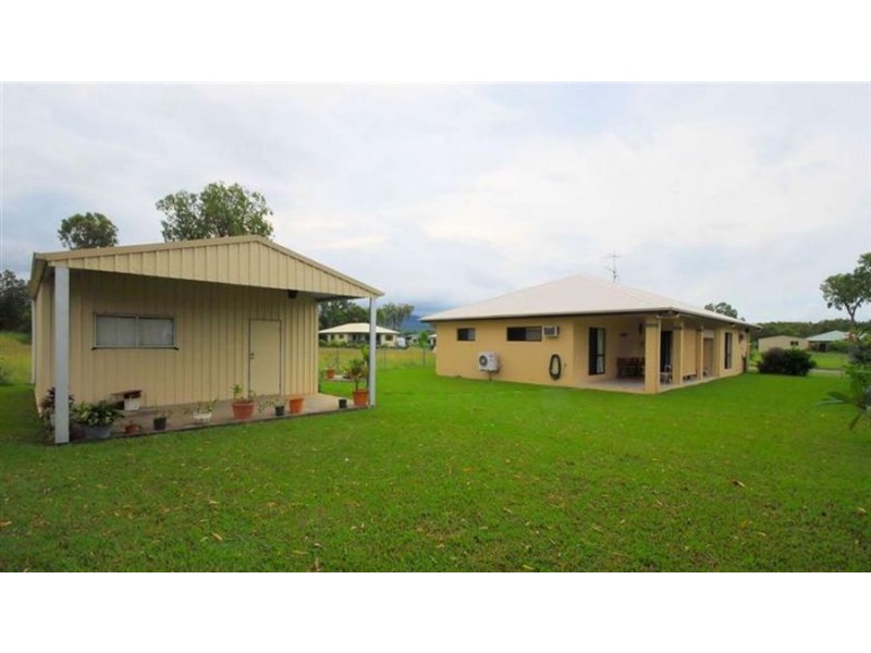 6 Medinah Court, Balgal Beach QLD 4816