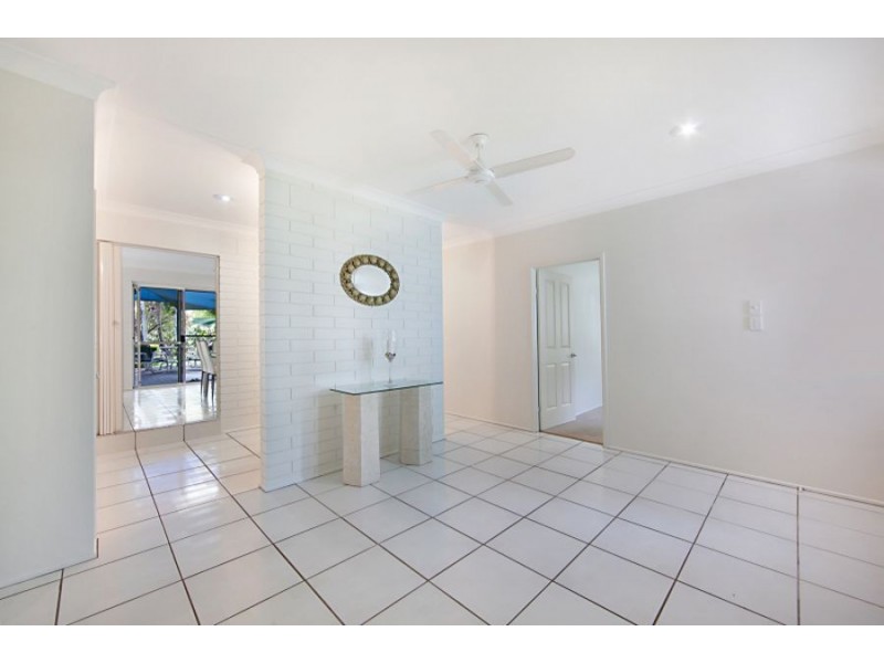 8 The Esplanade, Toolakea QLD 4818
