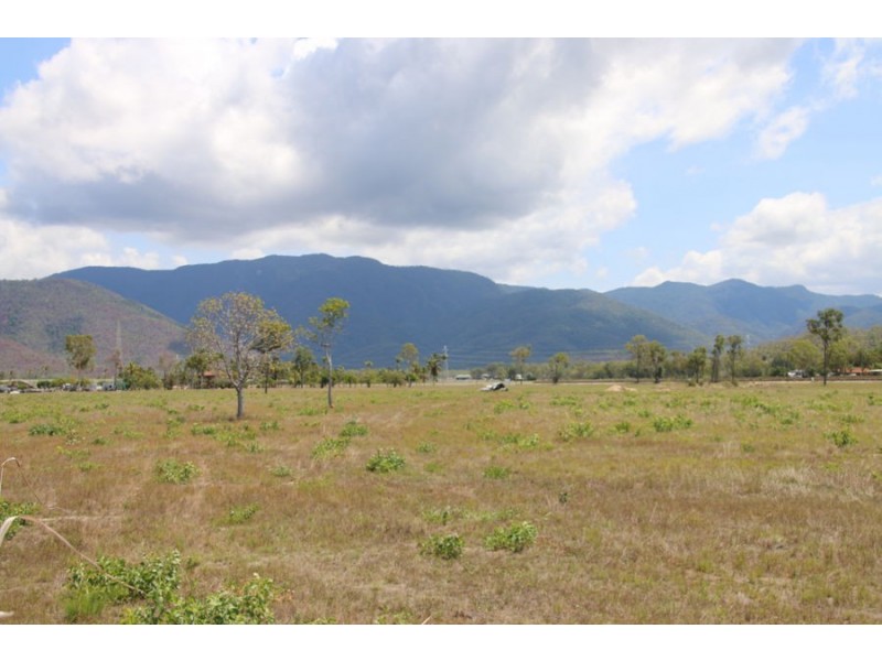 47 – 59 Balgal Beach Road, Balgal Beach QLD 4816