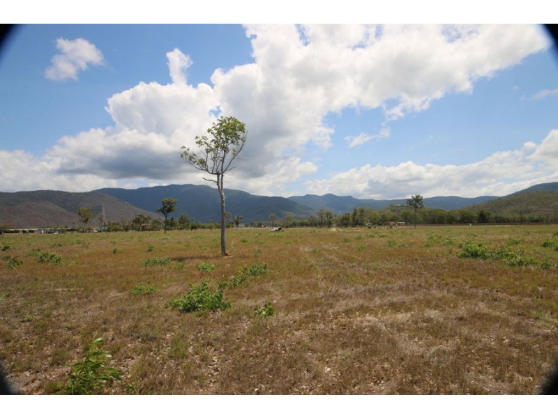 47 – 59 Balgal Beach Road, Balgal Beach QLD 4816