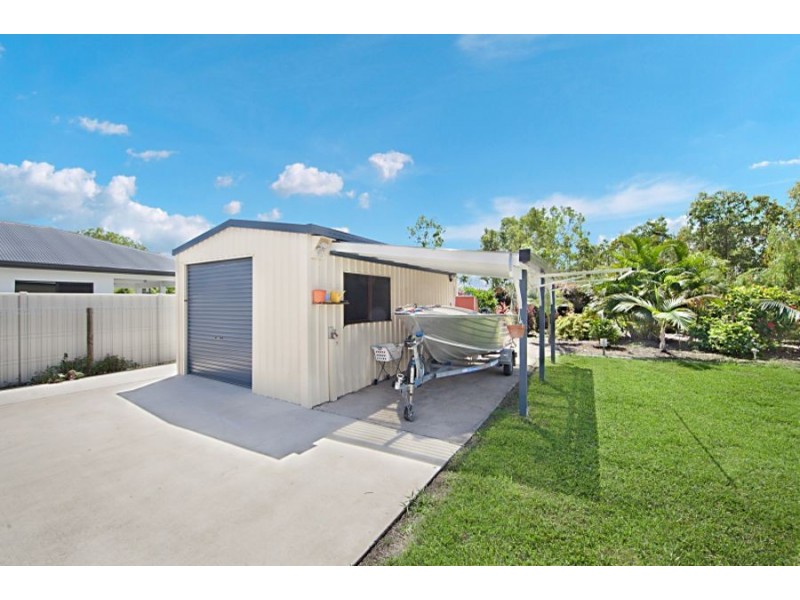 3 Medinah Court, Balgal Beach QLD 4816