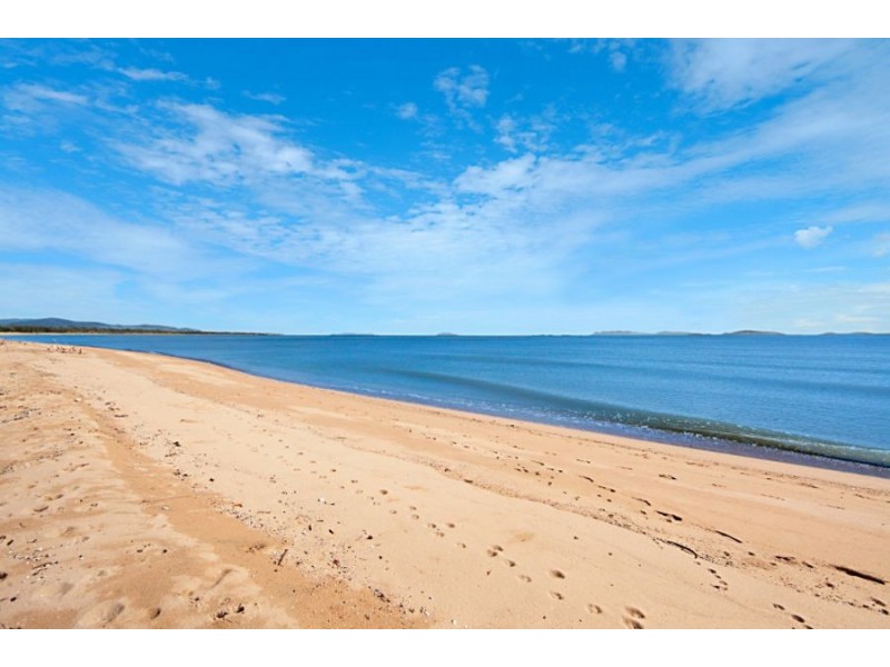 2 Virginia Crt, Balgal Beach QLD 4816