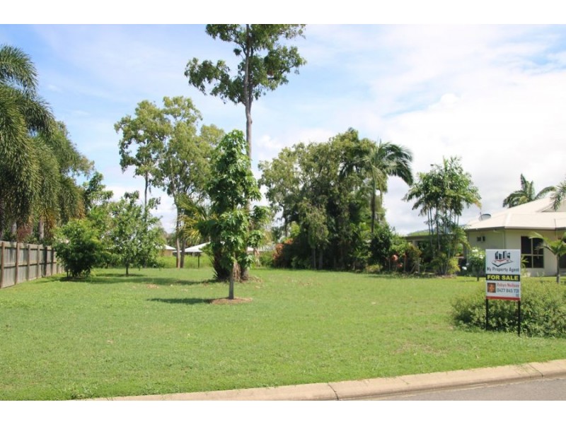 2 Virginia Crt, Balgal Beach QLD 4816