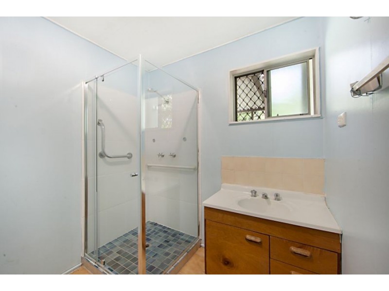 248 Balgal Beach Rd, Balgal Beach QLD 4816