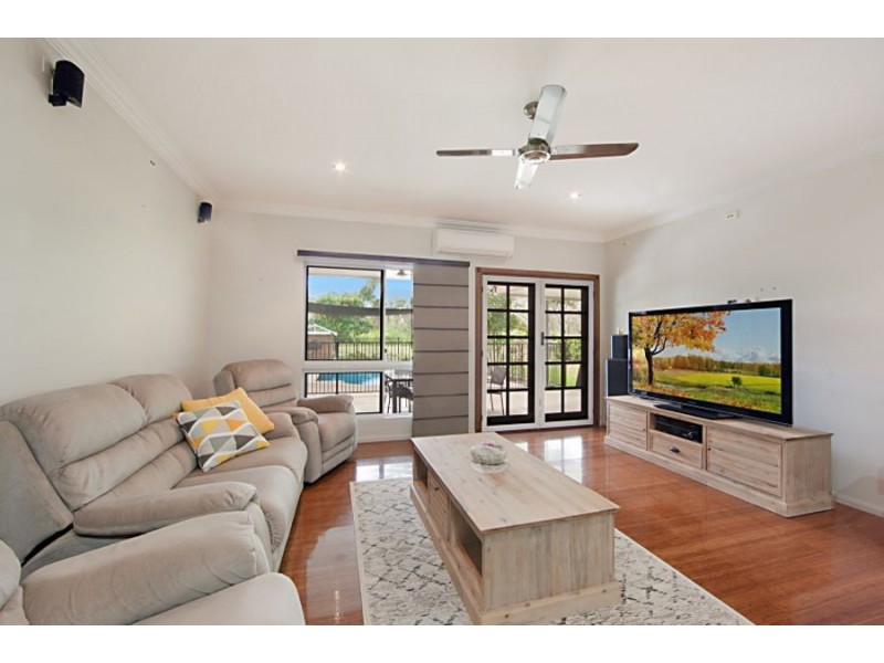 207 Balgal Beach Road, Balgal Beach QLD 4816