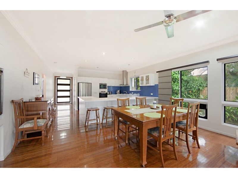 207 Balgal Beach Road, Balgal Beach QLD 4816