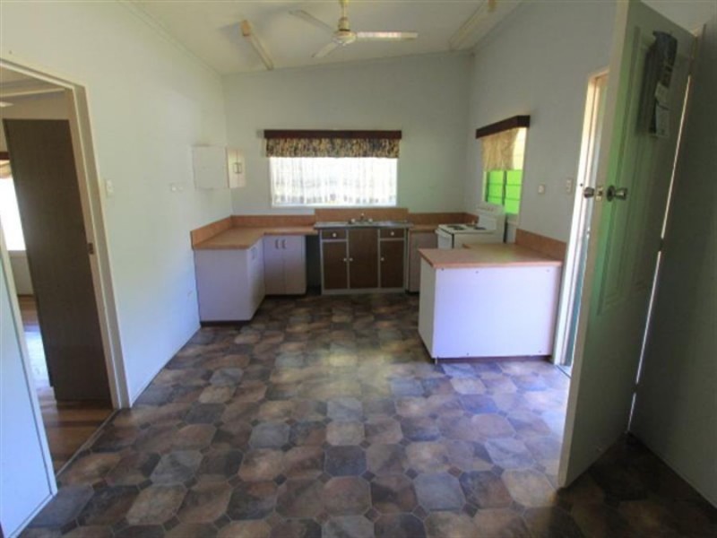 23 Rollingstone Street, Rollingstone QLD 4816