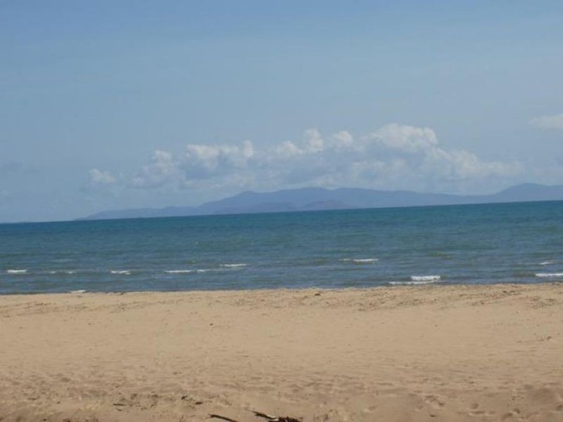 21 Howitson Dr, Balgal Beach QLD 4816