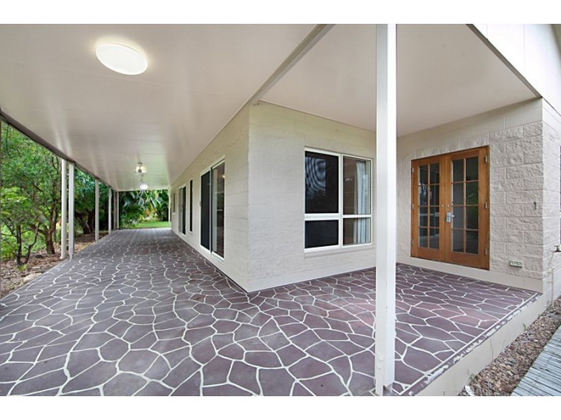 8 Borton St, Balgal Beach QLD 4816