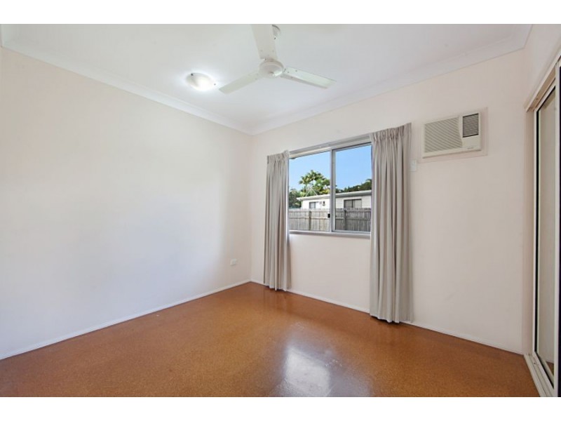 8 Borton St, Balgal Beach QLD 4816