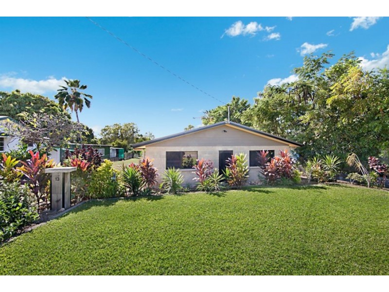 13 Rollingstone St, Rollingstone QLD 4816